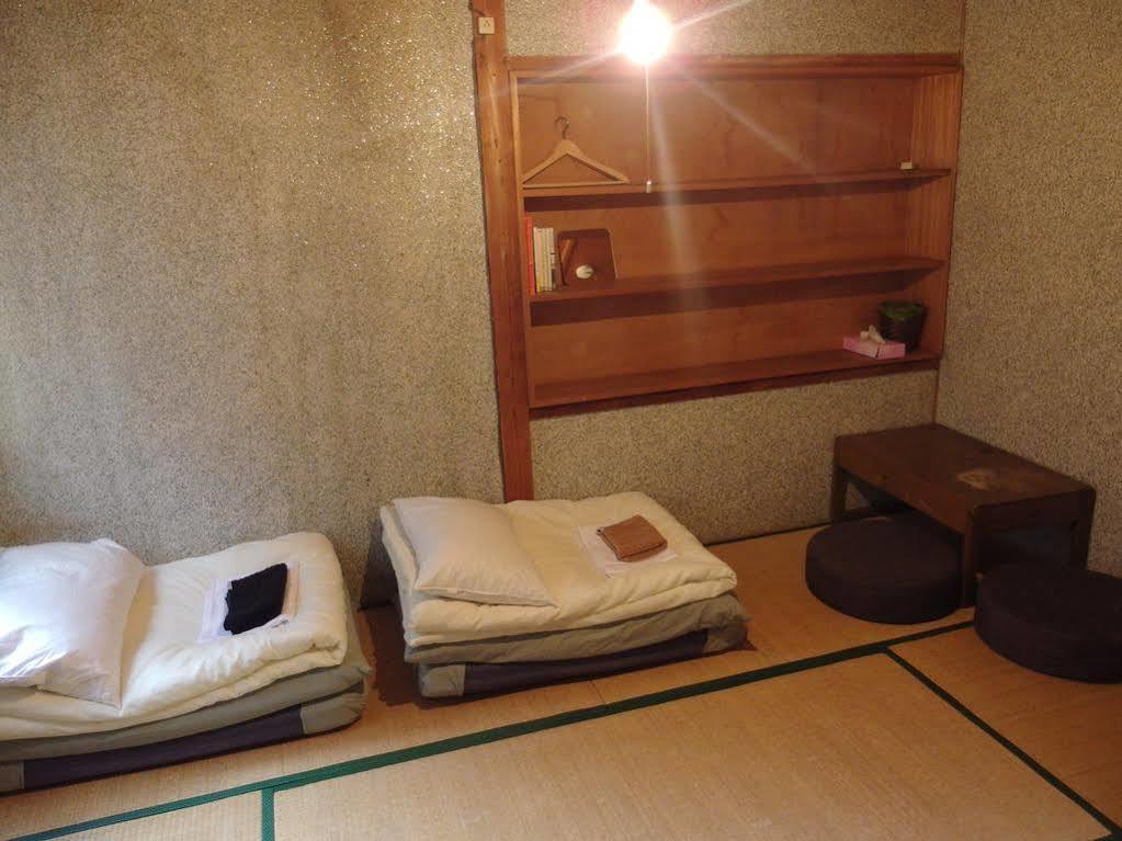 1166 Backpackers Hostel Nagano Bagian luar foto