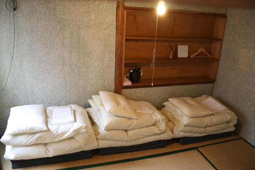 1166 Backpackers Hostel Nagano Bagian luar foto